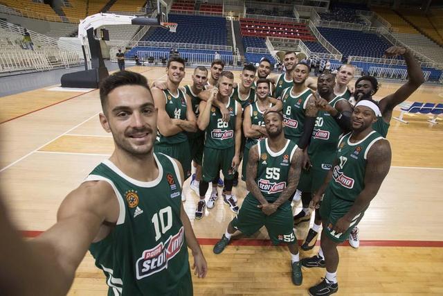 但就在欢呼 但就在欢呼